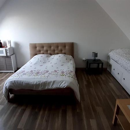Comme Chez Vous Bed & Breakfast Le Torp-Mesnil Exterior foto