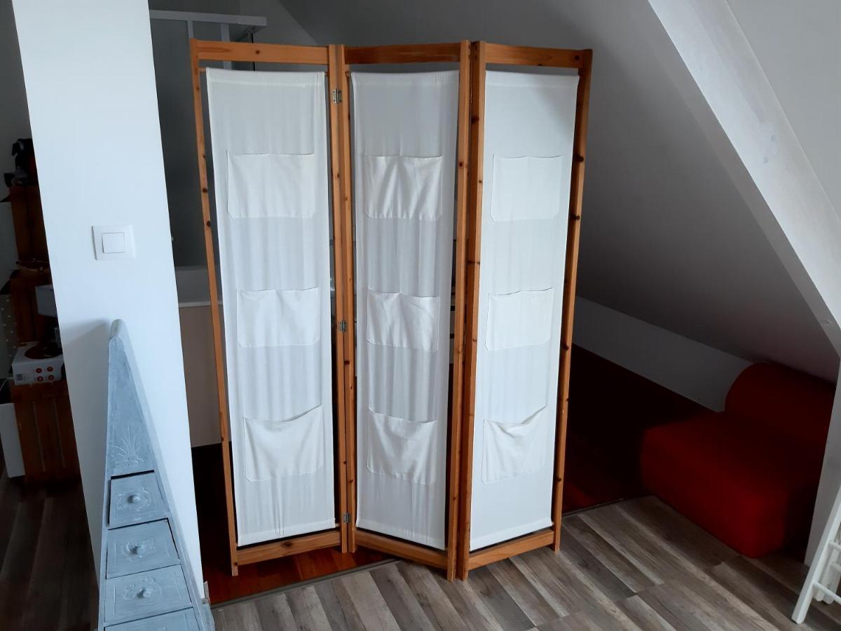 Comme Chez Vous Bed & Breakfast Le Torp-Mesnil Exterior foto